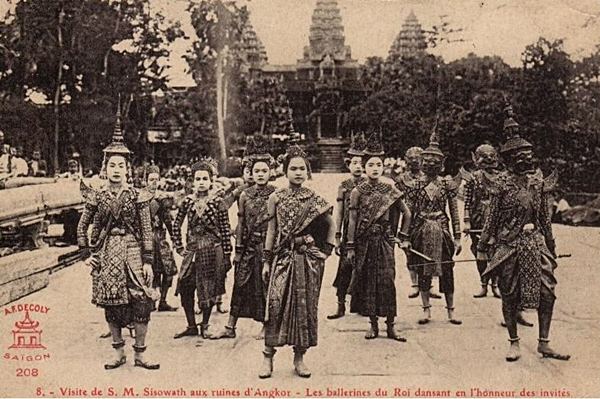 File:King's dancers at Angkor postcard.jpg